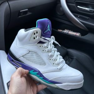 Jordan 5 grape size 8.5
